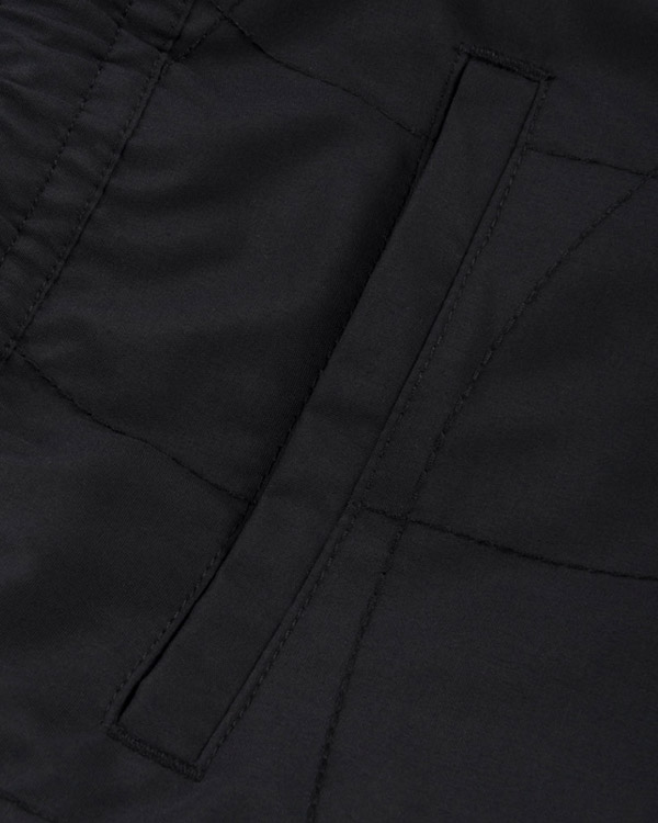 Wave Quilted Shorts -BLACK-